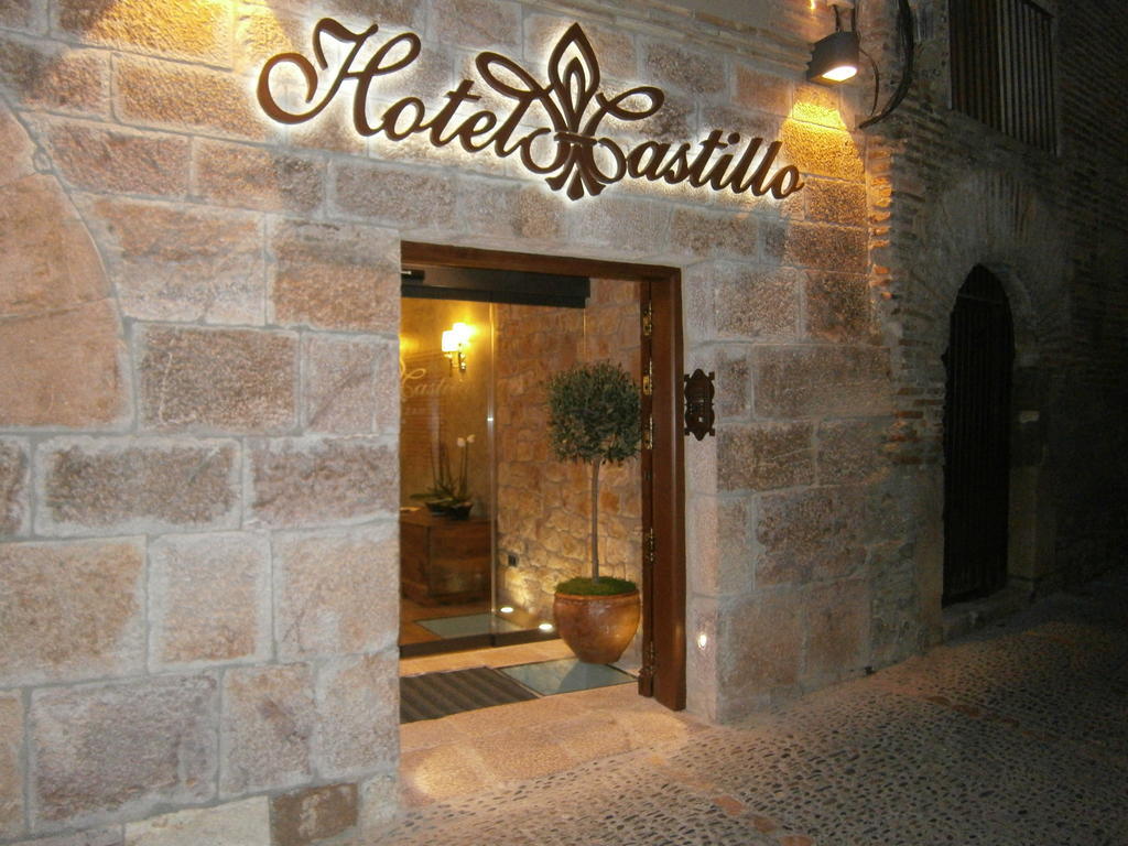 Hotel Castillo De Alquezar Exterior photo